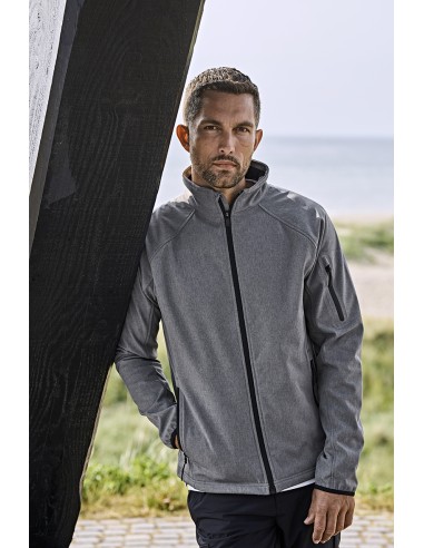 Lightweight Performance Softshell